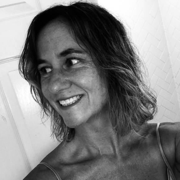 Meet your Posher, Shannon - Picture 1 of 1